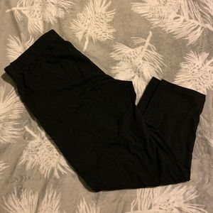 Black Capri leggings